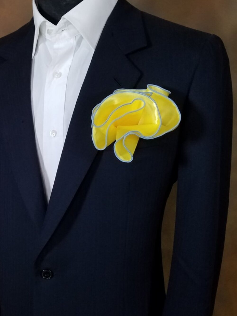 Yellow Satin 2-in-1 Pouf Round Pocket Square with Light Blue Trim